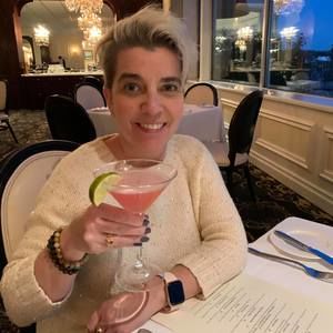 Meet your Posher, Valerie